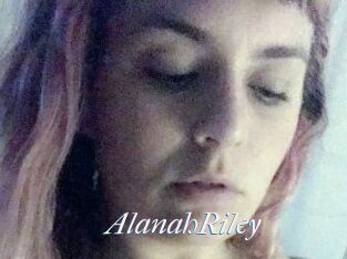 Alanah_Riley