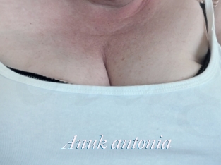 Anuk_antonia