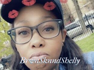 BrwnSknndShelly