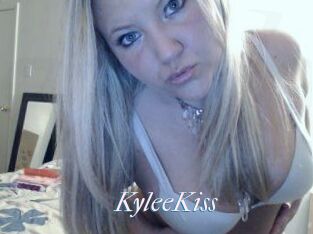 Kylee_Kiss