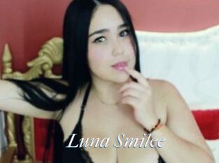 Luna_Smilee