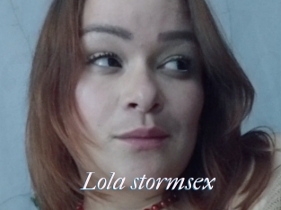 Lola_stormsex