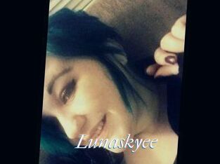 Lunaskyee