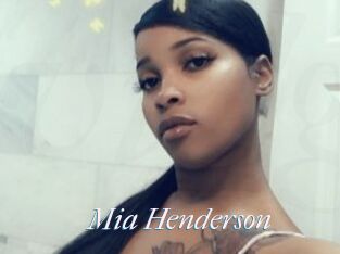 Mia_Henderson