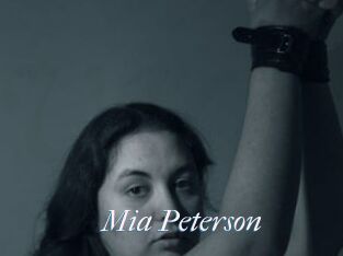 Mia_Peterson