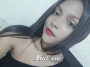 Mia_scot
