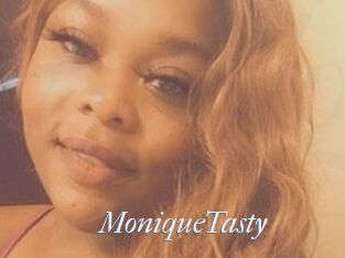 MoniqueTasty