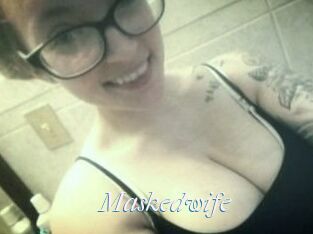 Maskedwife