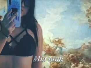 Mia_pink