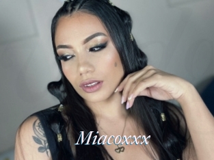 Miacoxxx