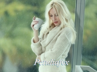 Petuliafox