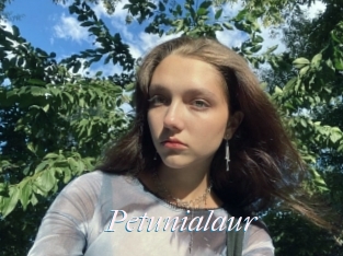 Petunialaur