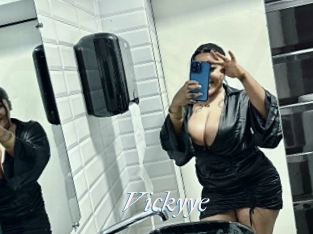 Vickyye