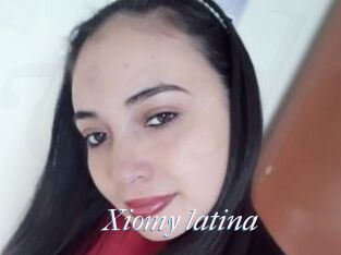 Xiomy_latina